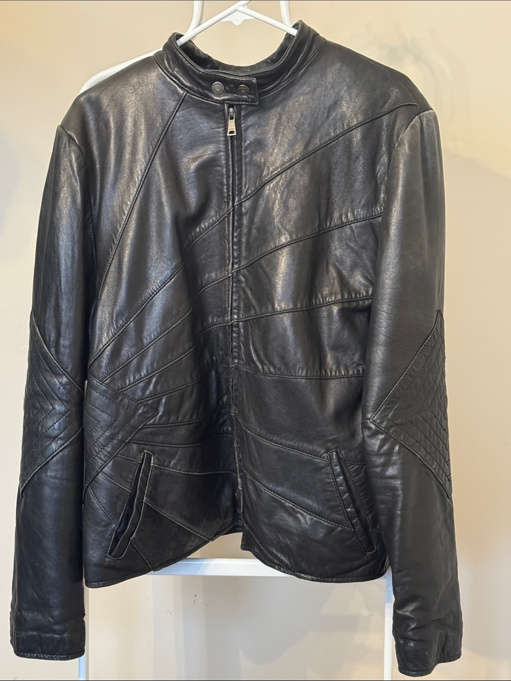 Men's Black Italian Lambskin Leather Jacket - Quilted Panel Design with Liner